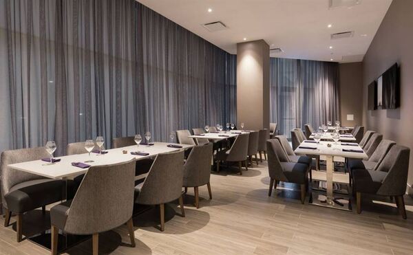 Hilton Garden Inn &  Homewood Suites Ottawa Downtown