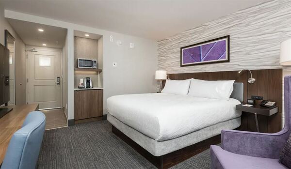 Hilton Garden Inn &  Homewood Suites Ottawa Downtown