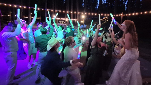 VinDk8 Entertainment