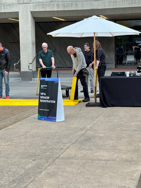 MCE PROF EVENT SERVICES