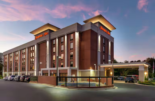 Hampton Inn Greensboro Airport