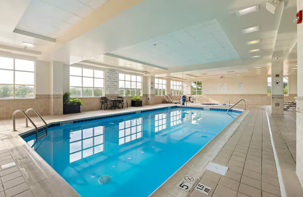 DoubleTree by Hilton Front Royal Blue Ridge Shadows