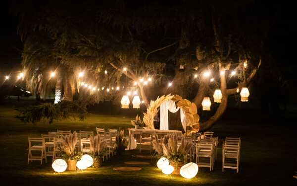 Divine Touch Event Planning & Decor