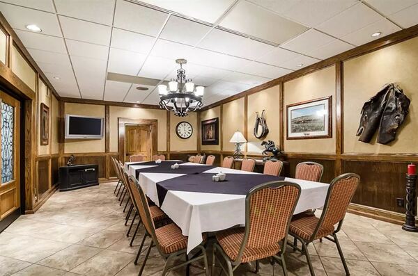 Clarion Inn Garden City