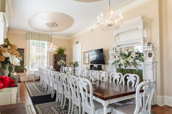 Belle Air Mansion and Inn