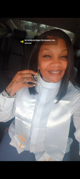 Thee Official Officiant