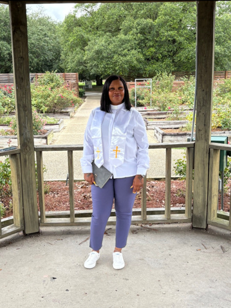 Thee Official Officiant