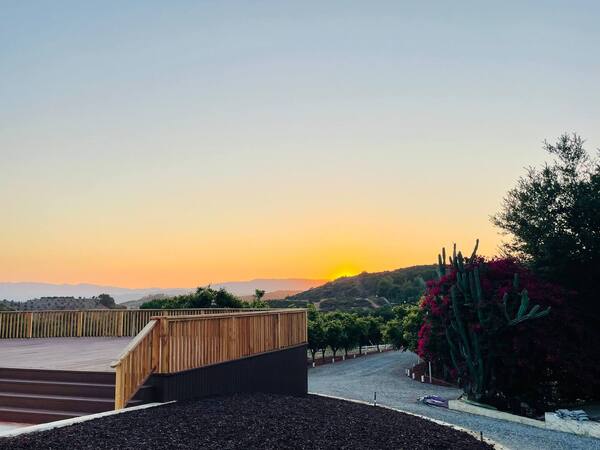 Panorama Paradiso Villa by Casa De Luz