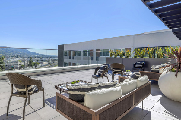 Cambria Hotel Burbank Airport