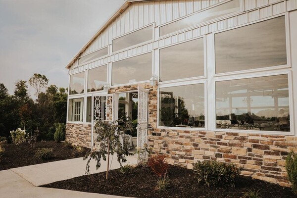 The Glass Parlor Kentucky Flower Farm and Events