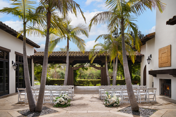 Fallbrook Estate by Wedgewood Weddings