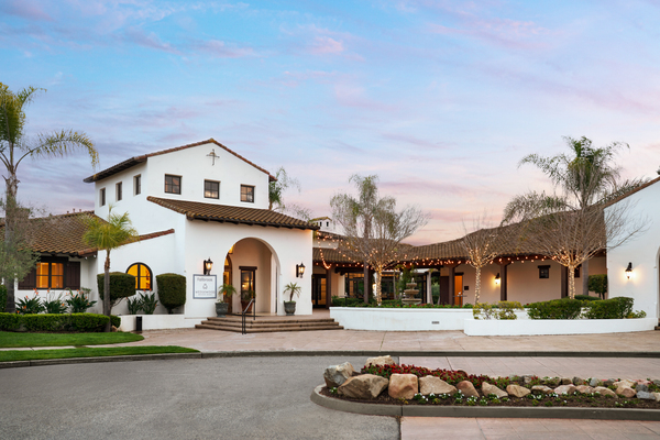 Fallbrook Estate by Wedgewood Weddings