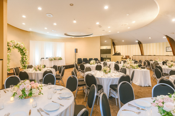 Sandman Signature Hotel & Resort Vancouver Airport