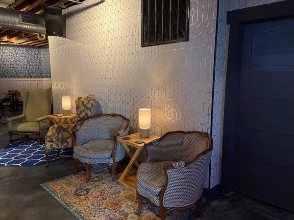 Banks Ave  - The Bottom