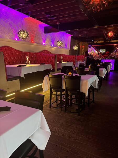 The Balcony at Oxford Grillehouse