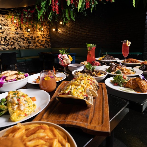 Black Diamond Restaurant and Lounge