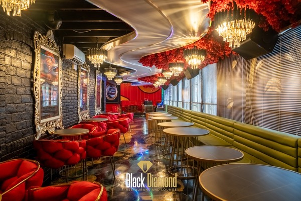 Black Diamond Restaurant and Lounge