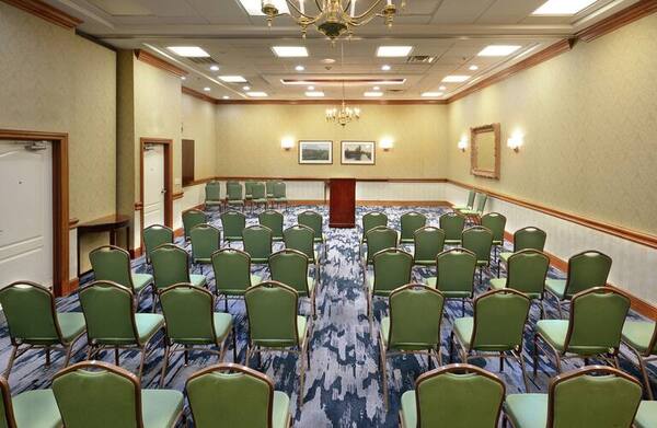 Hampton Inn & Suites Greenville