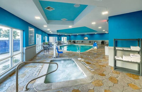 Hampton Inn & Suites Cleburne