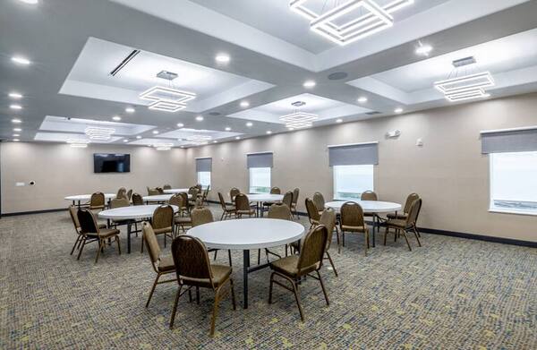 Hampton Inn & Suites Cleburne