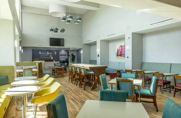 Hampton Inn & Suites Cleburne