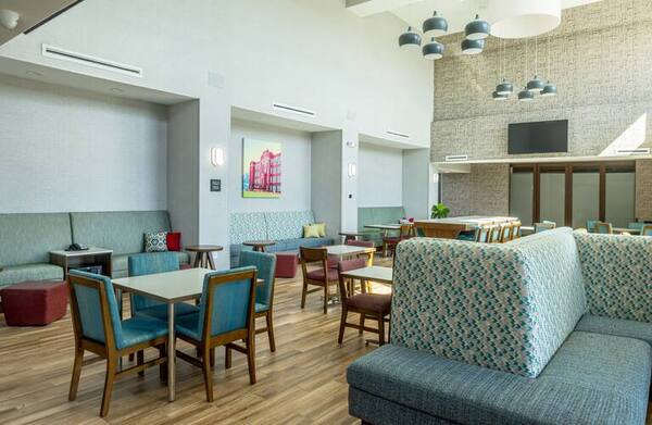 Hampton Inn & Suites Cleburne