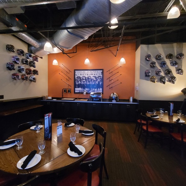 SKYBOKX 109 Sports Bar & Grill