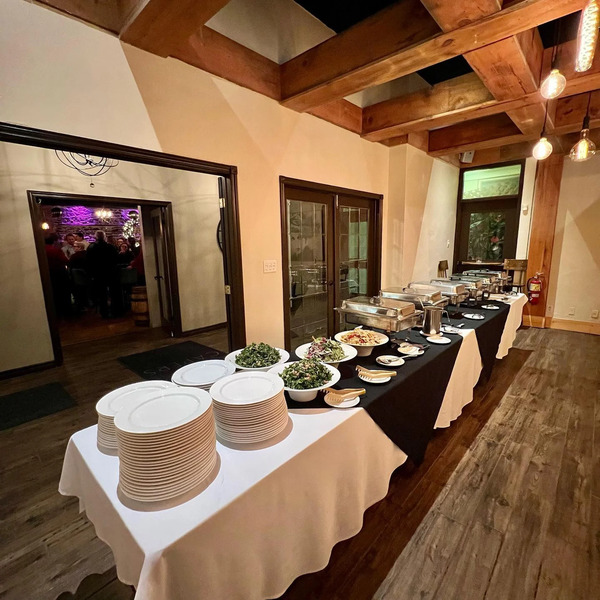 Capers Brasserie & Wine Bar