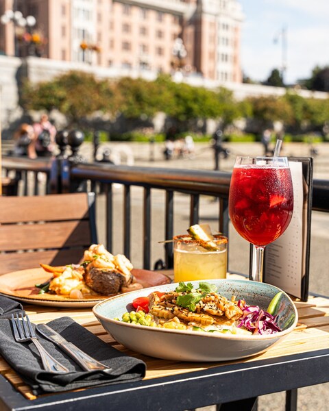 Milestones Restaurant