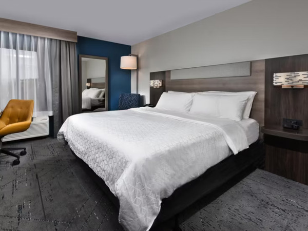 Holiday Inn Express Richmond Northwest I-64 - Short Pump