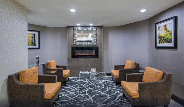 Holiday Inn Express & Suites Regina