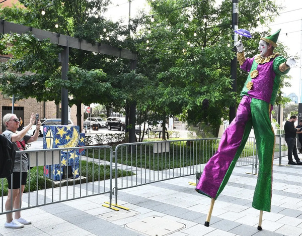 ACCENT New Orleans DMC