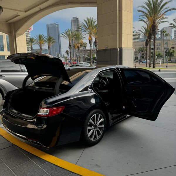 Rides On Time Airport Transportation Car Service San Diego