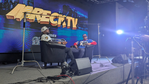 La Familia Soundstage