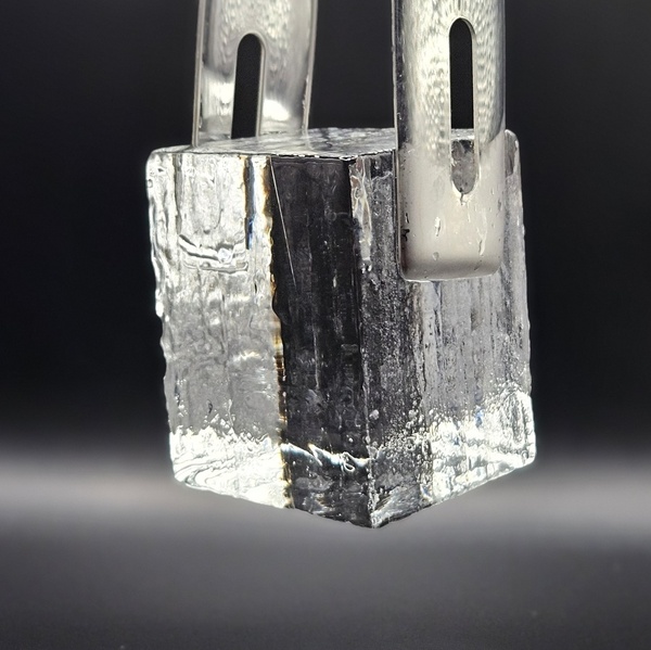 Wolfe and Kensington