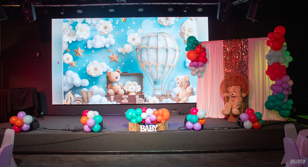 La Familia Soundstage