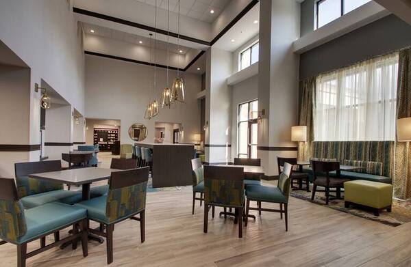 Hampton Inn & Suites Knightdale