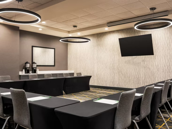 Holiday Inn Birmingham - Hoover