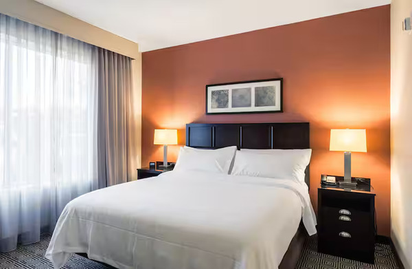 Embassy Suites Newark Airport