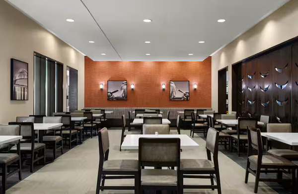 Embassy Suites Newark Airport