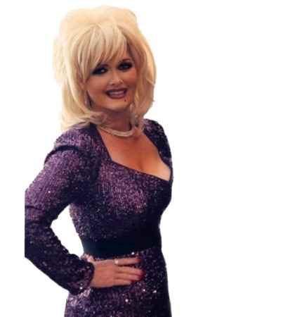 Laurie Lynn as Dolly