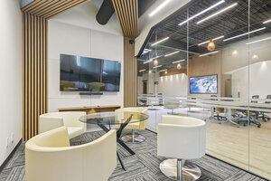 4 Person Lounge Room