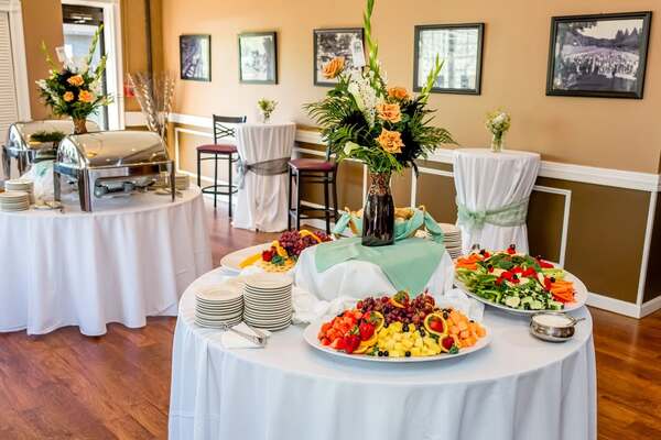 Summit View Banquet and Meeting House & Hamels Creative Catering