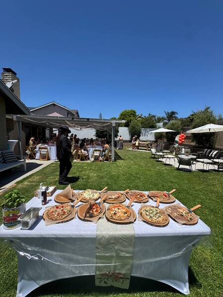 Waves&Slices Neapolitan Pizza