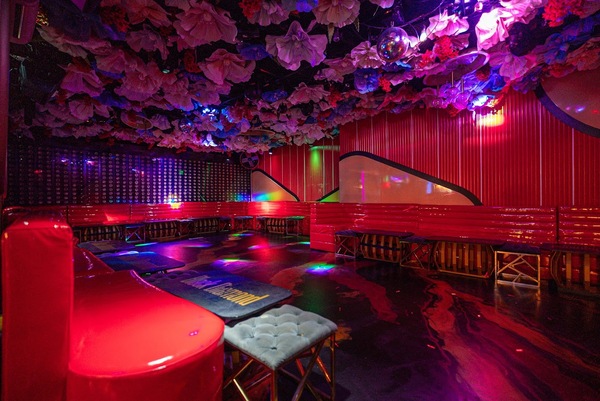 Black Diamond Restaurant and Lounge