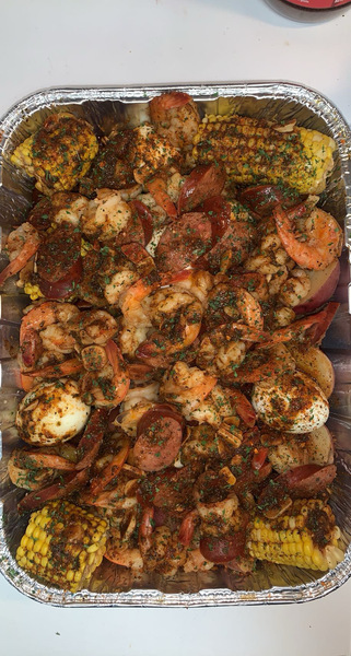 All Grits Everythang Catering