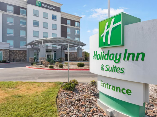 Holiday Inn Hotel & Suites Waco Northwest