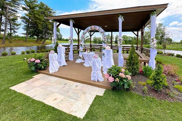 The Inn at Grass Roots Hill