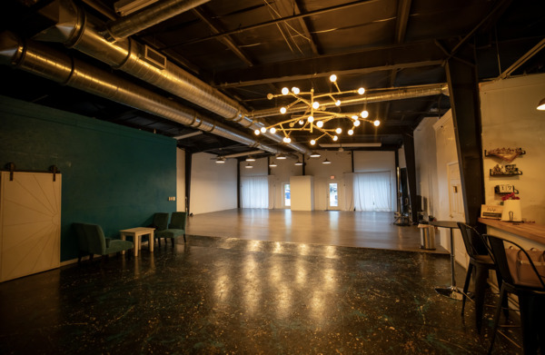 Spinning Canvas Event Venue