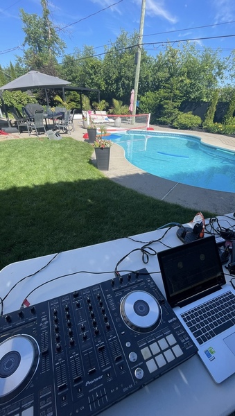 V&T | DJ Entertainment | Rentals - Montreal/Ottawa/Laval